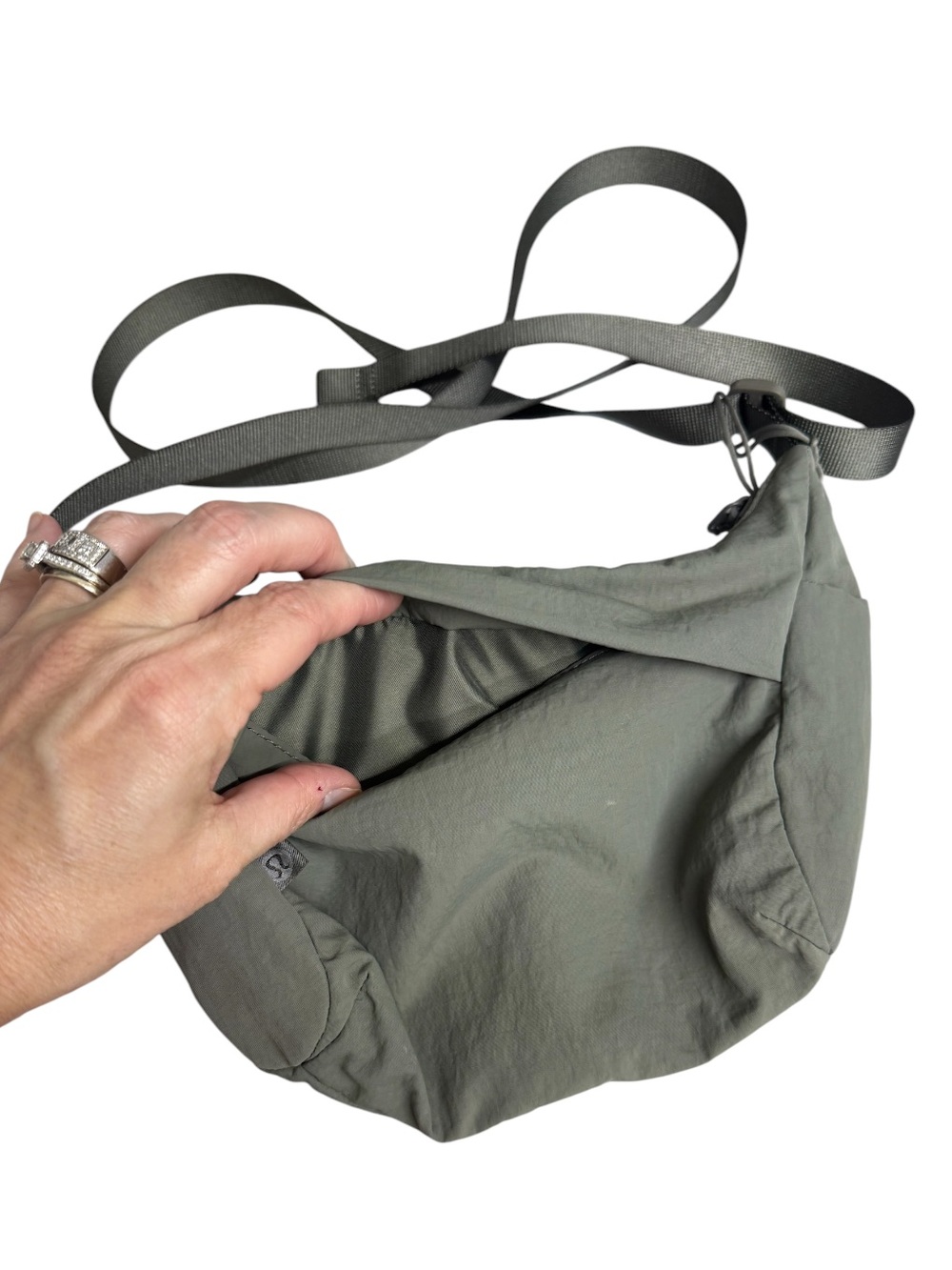 Lululemon Clean Lines Crossbody Bag - Olive Green - Picture 2 of 8